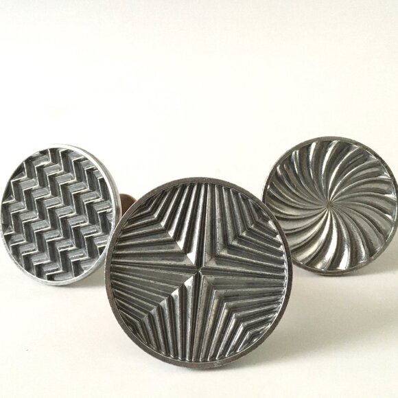 Set of 3 (Three) Nordic Ware Geo Cast Cookie Stamps Cutter Baking Press - Picture 2 of 15